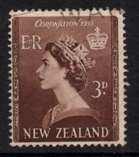 NEW ZEALAND 1953 CORONATION  3d BROWN   ' QE II   ' STAMP VFU