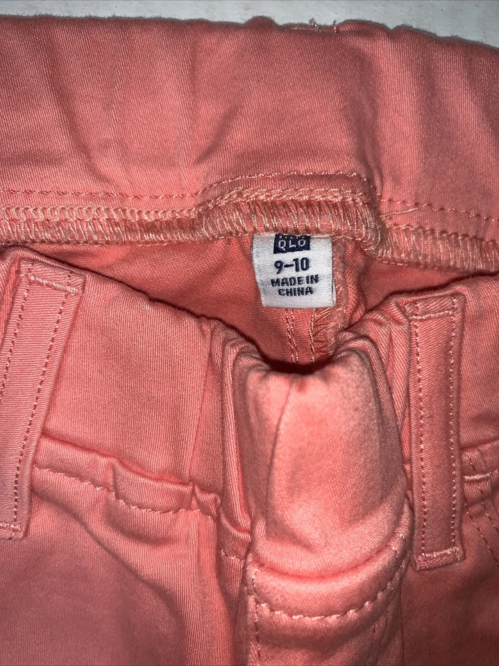 Pantalones de mezclilla elásticos ajustados Uniqlo usados para niñas (talla 9-10) Foto 4 de 4