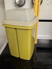 Vintage Tupperware Avacado Green   1330-9 Pickle Keeper Missing Inside Piece — photo 2