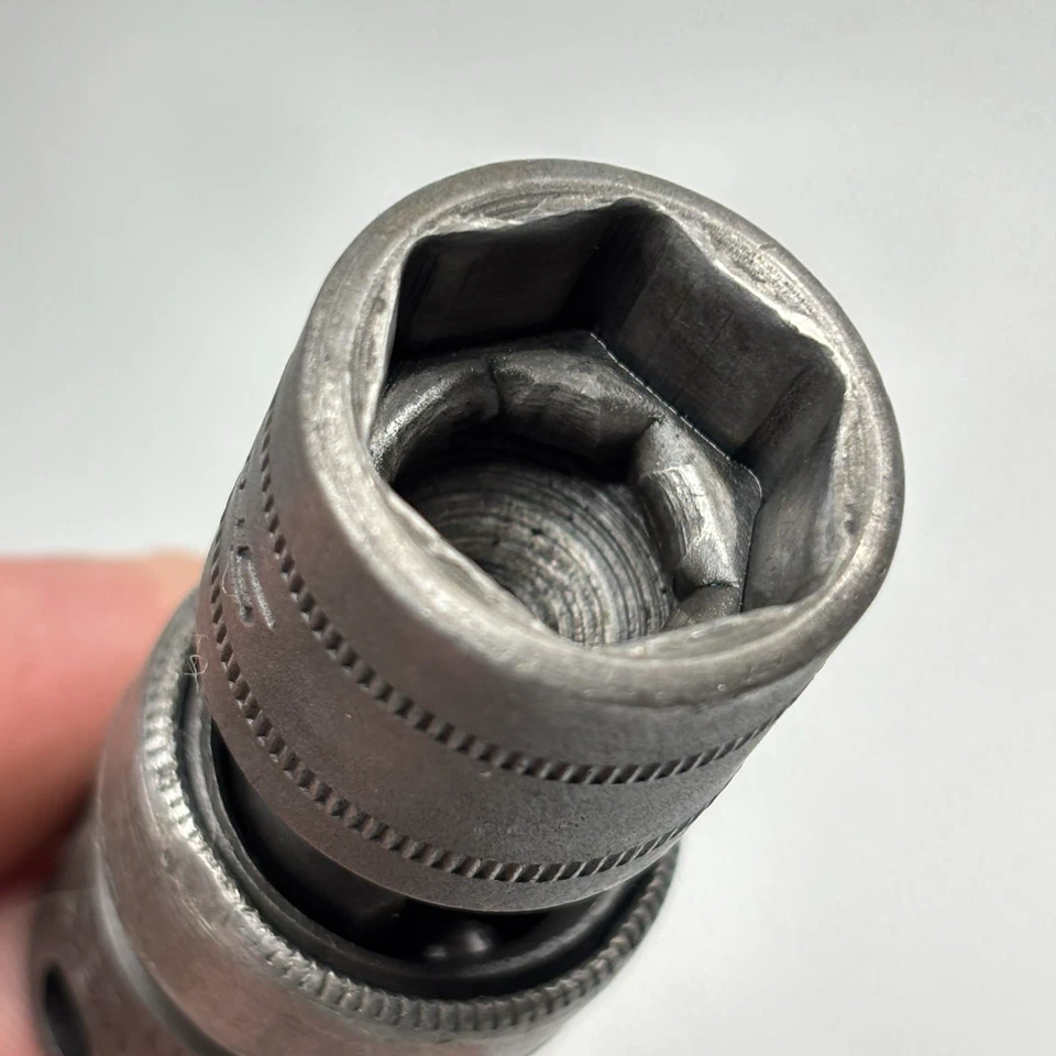 Snap On IPFM16B 3/8 Dr 6Pt Metric 16mm Flank Dr Shallow Swivel Impact Socket USA - Image 2 of 4