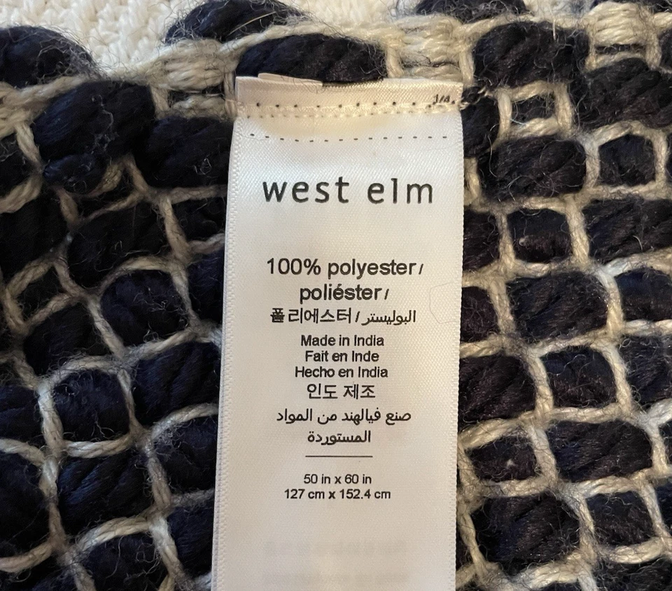 West Elm Marled Basketweave плед темно-синий и белый 50x60 - Изображение 2 из 4