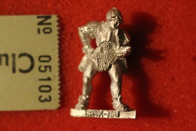 Games Workshop Lord of the Rings Uruk Hai with Crossbow Body Xbow LoTR ...