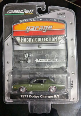 Greenlight Muscle Car Garage Hobby Collection 1971 Dodge Charger R/T New
