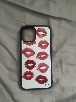 BRAND NEW Evry Jewels XOXO Phone Case iPhone 12/12 Pro