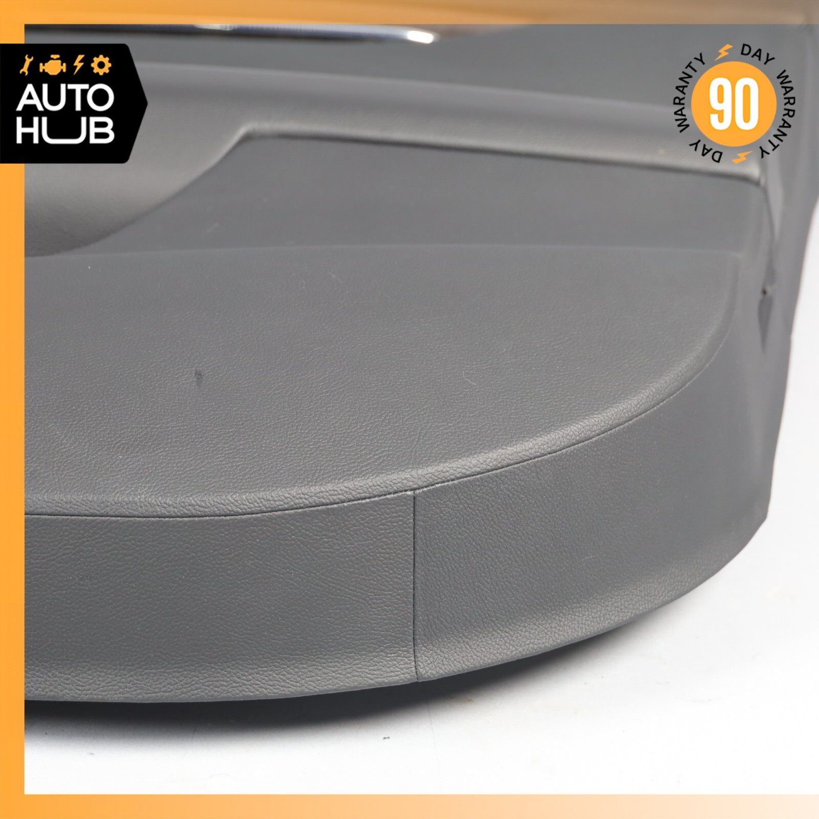 14-17 Maserati Quattroporte M156 S Q4 Front Right Side Interior Door Panel OEM