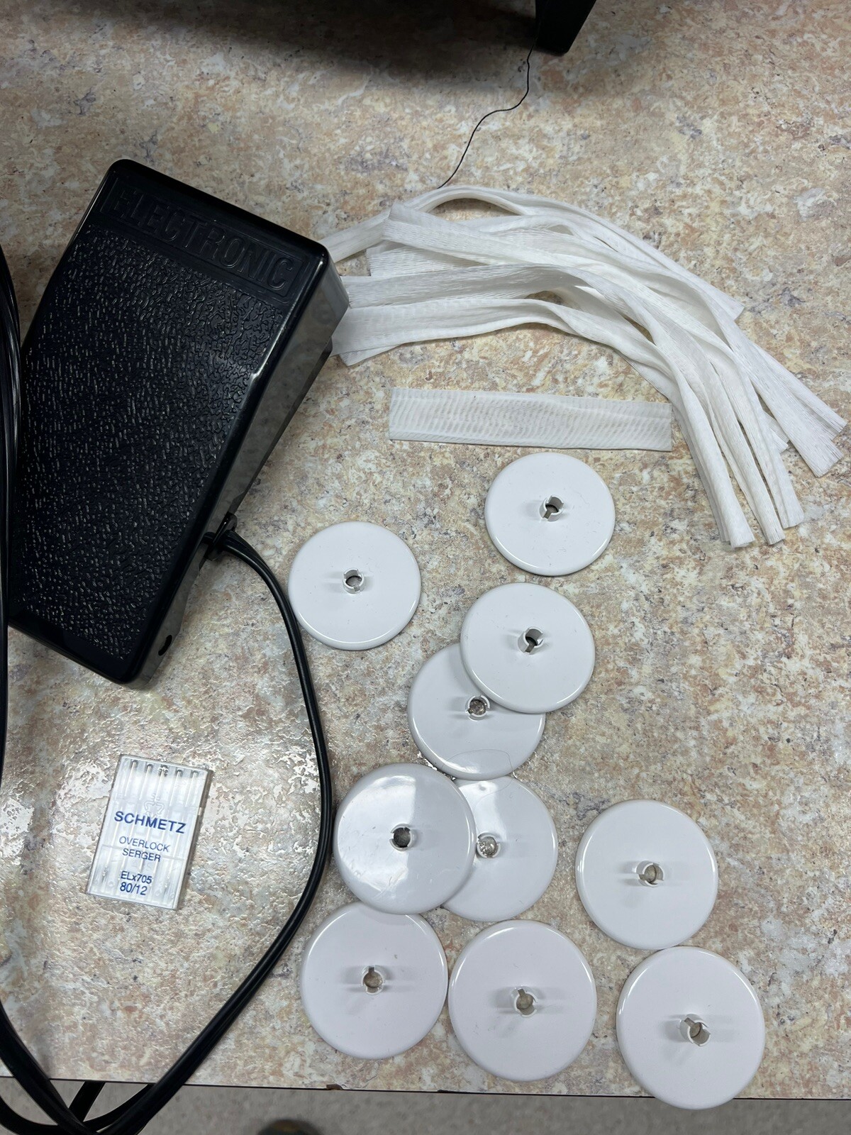 Baby Lock Evolution Serger Overlock BLE8W2 eBay