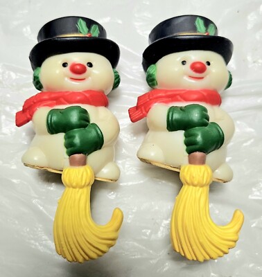 Vintage Plastic Snowmen Christmas Stocking Hanger Holders 1980s 