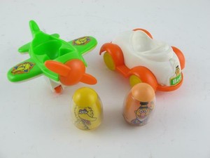 weeble wobble airplane