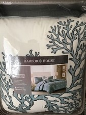 Harbor House Seaside Embroidered Seashell Quilt Set, King/Cal King, Dusty Blue