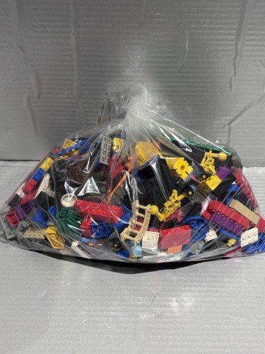 LEGO Bulk Lot Assorted Bricks & Pieces 2.324 LBS