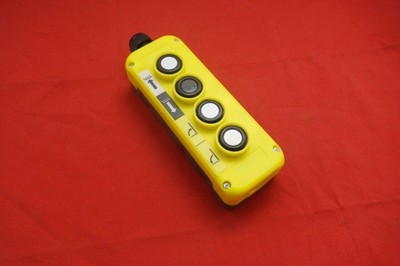 1PC 4 Buttons Hand Remote Hoist And   Pendant Control Station T-3 Rainproof #xh