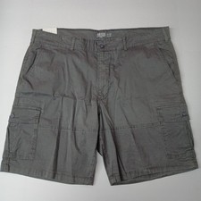 Mens IZOD Saltwater Stretch Chino Cargo Shorts Size 44 Gray Classic Fit 10.5 Ins