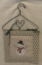 Handmade Small Quilted w/Applique SNOWMAN Wall Hanging w/Wire Hanger 10x6 - GUC