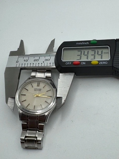 Reloj Hombre Citizen Eco-Drive E031-S048419 Tono Plateado FUNCIONA Foto 3 de 4