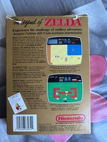 The Legend of Zelda NES &ndash; &Eacute;dition Limit&eacute;e Gold  complet