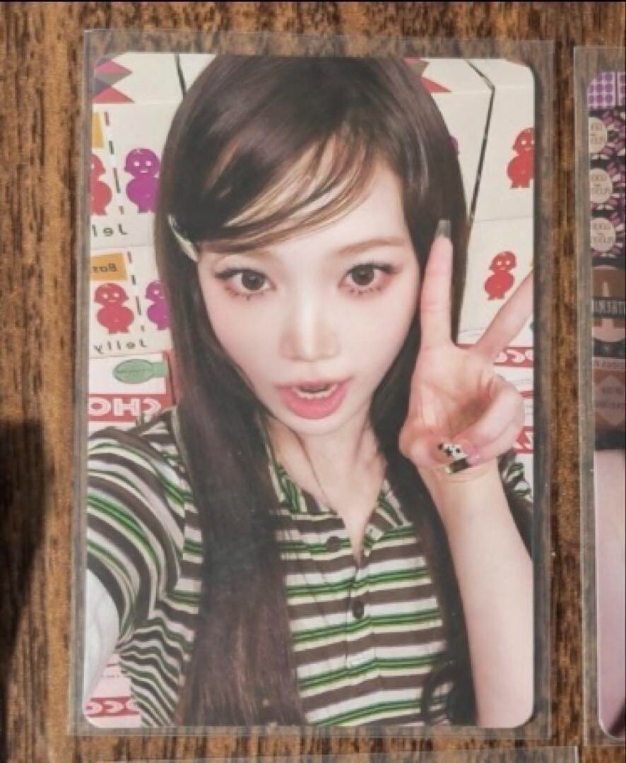 LE SSERAFIM CHAEWON HOT idoustage Official Photocard PC