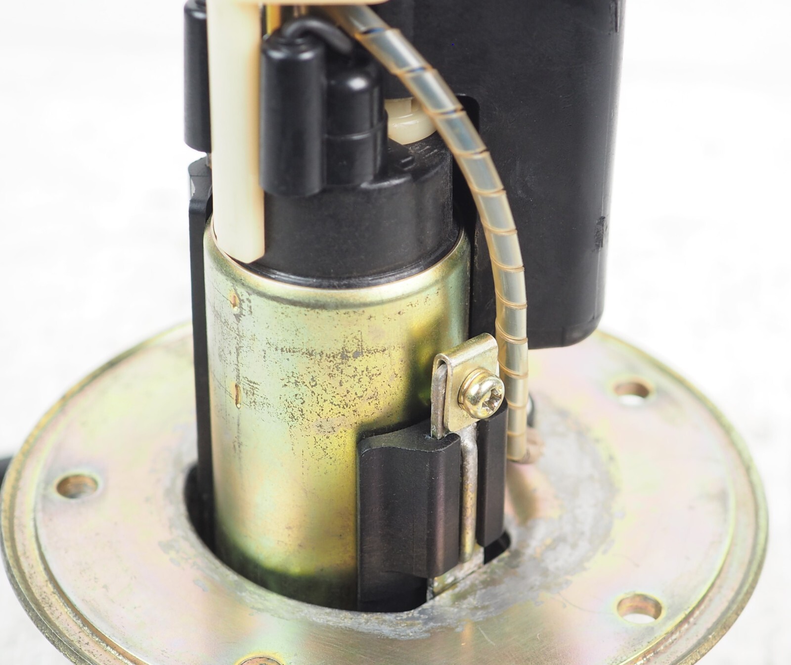 100Work Suzuki 20012008 GSX1400 Gas Fuel Petrol Pump Sender Sending