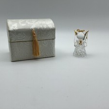 Guardian angel clear glass with padded treasure box Holden folded heart 1 3/4”