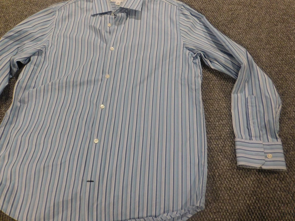 Banana Republic Mens Medium blue striped button up casual - Image 3 of 4