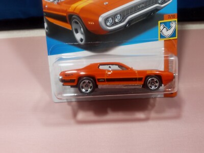 ホットウィール　1971 muscle cars マッスル Hot Wheels HW Muscle 71 Plymouth GTX 440 - Walmart.com