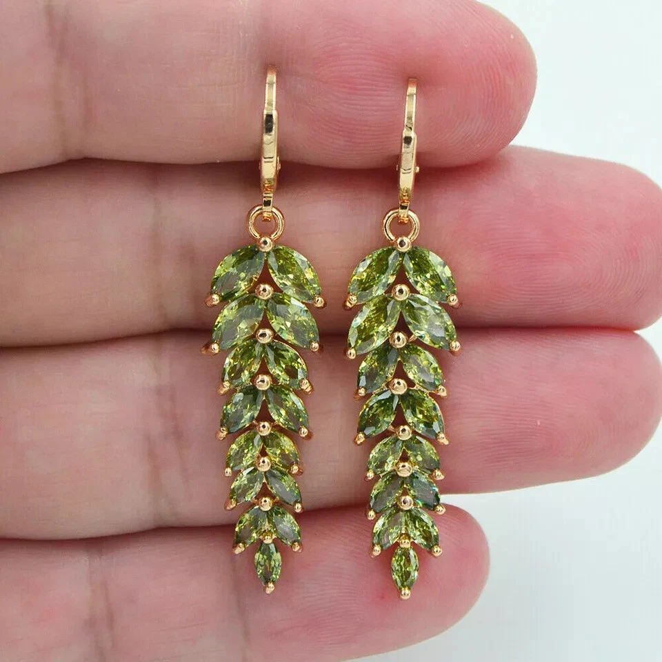 Brincos pendurados/gota peridoto verde real corte marquesa 3 quilates folheados a ouro amarelo 14K - Imagem 3 de 4