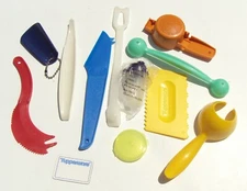 Tupperware Gadgets Lot of 11 Vtg Tiny Treasures Keychain Magnet Kitchen Tools E3