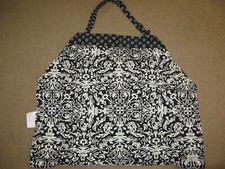 SUPER Munchkin black and white nursing cover