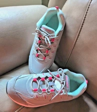 New Easy Spirit Women's 10 M Green Orange SEROMY25 Leather Sneaker Shoe Walk Run