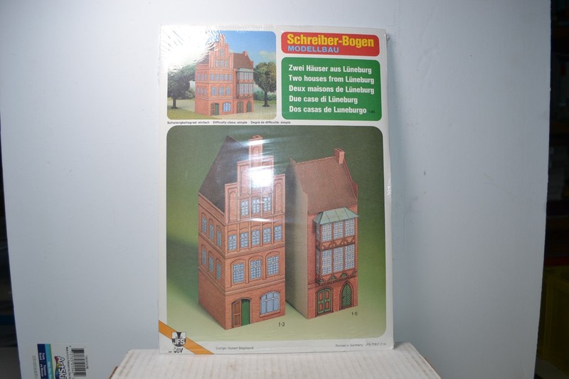 Schreider-Bogen 1:90 Scale "Two Houses from Luneburg" (#2) kit. New, wrapped.