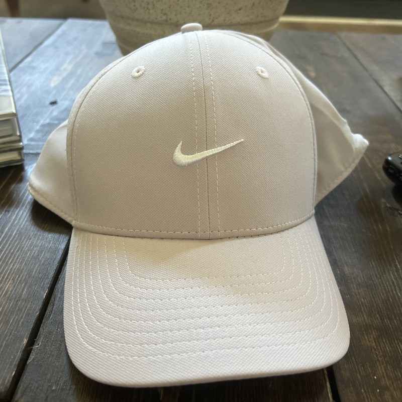 Nike Sportswear Dri Fit Club Cap Barely Grape White Hat Unisex L/XL HF5051 535