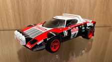 Réplica 1:18 Lancia Delta HF Integrale 8V Gris 1989 - Coches de Meta