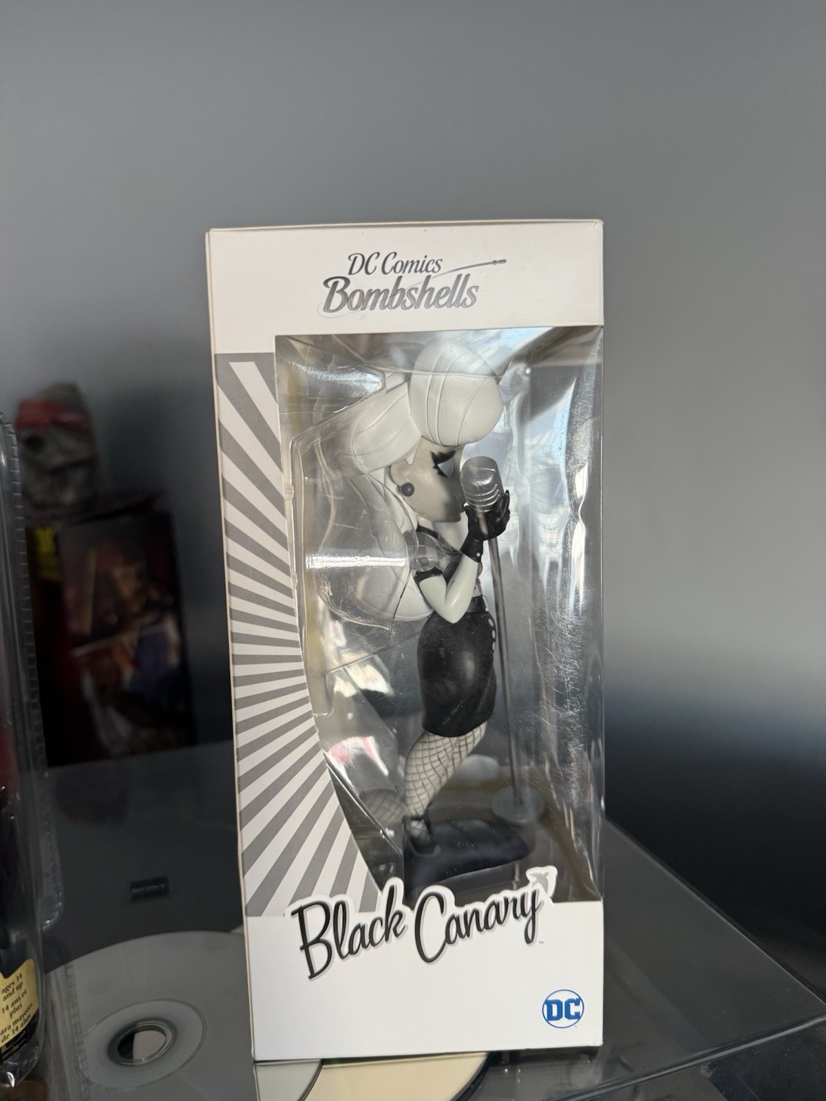 Cryptozoic DC Bombshells Black Canary Fan Expo Black & White Sketch Exclusive