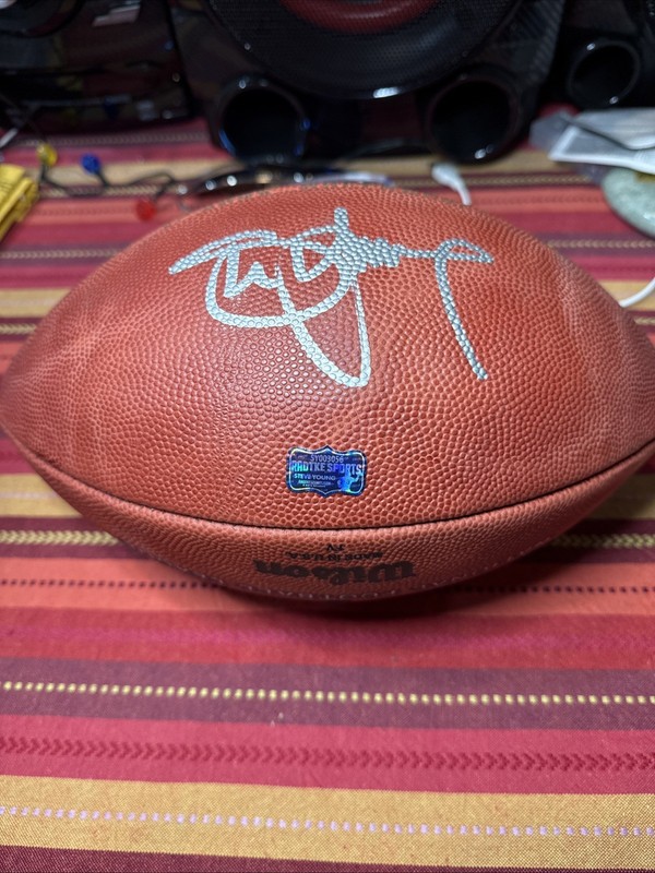 Steve Young Autograph Tampa Bay Buccaneers Wilson Showcase Duke Football, COA #