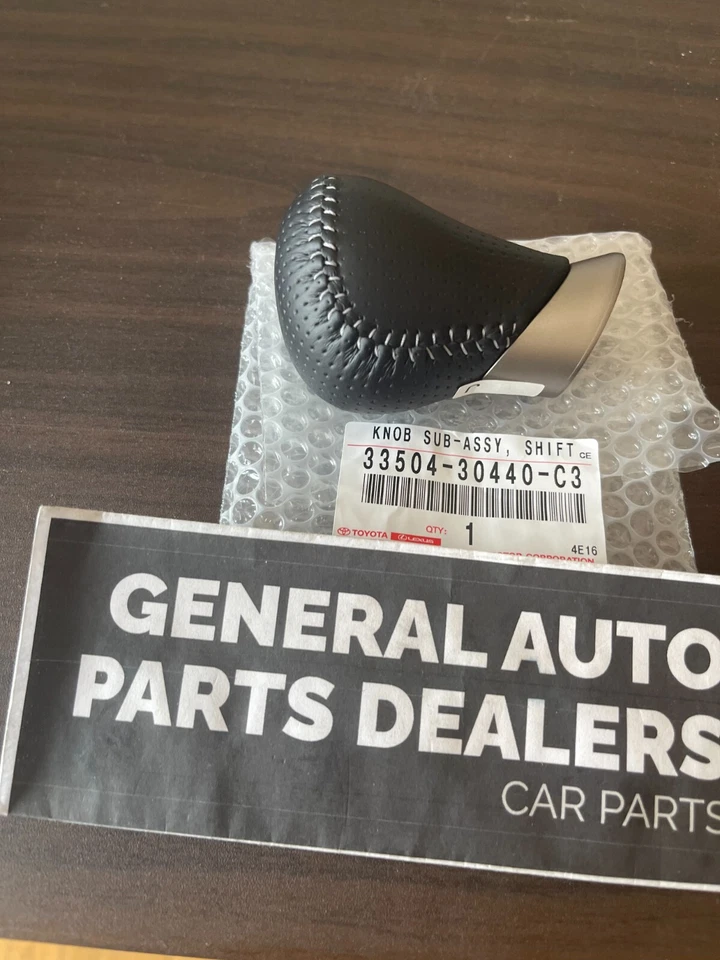 Toyota OEM Lexus GS350 Shift Knob B032 13-16 2013, 2014, 2015, 2016 33504-30440 - Изображение 4 из 4