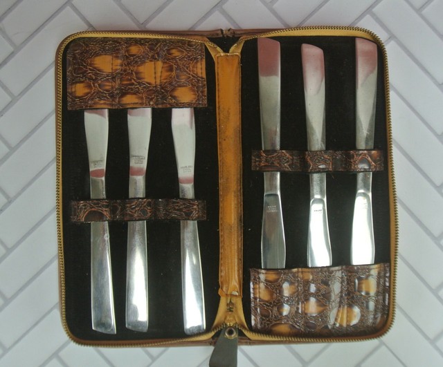 Set of 6 Vintage Stainless Steel Steak Knives In Zip Case Made in Japan