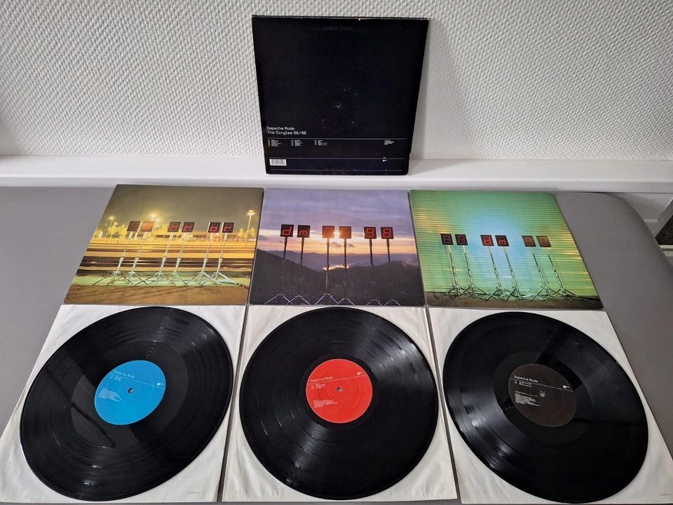 DEPECHE MODE original remastered Vinyl 3LP The Singles 86 98 (1998 Mute UK) Foto 2 de 3