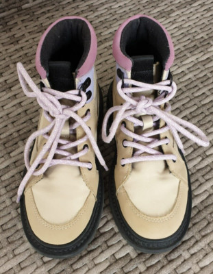  Freizeitschuhe Mädchen Gr.32 ZARA  gebraucht ,guter Zustand