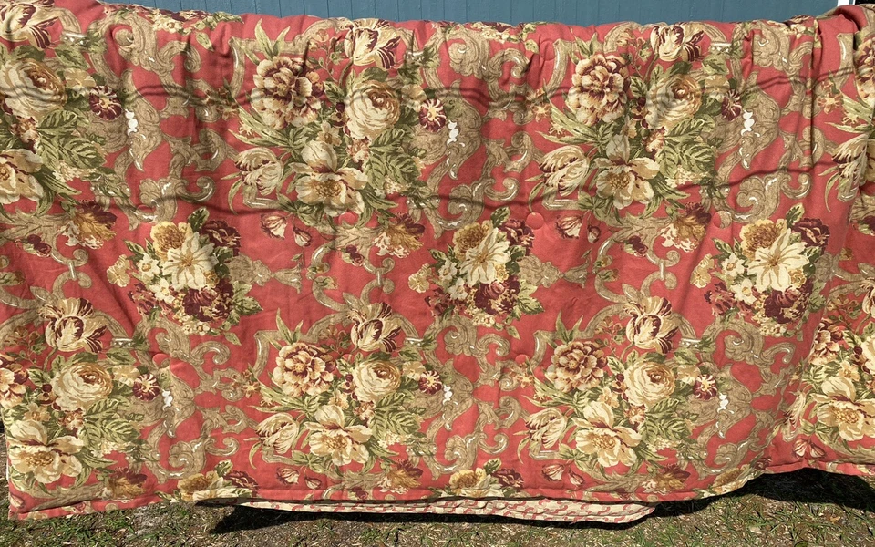Edredón Rose Tree Queen ALGODÓN Coral Floral Brida Reversible 99”W X 98”L En muy buena condición Foto 3 de 4