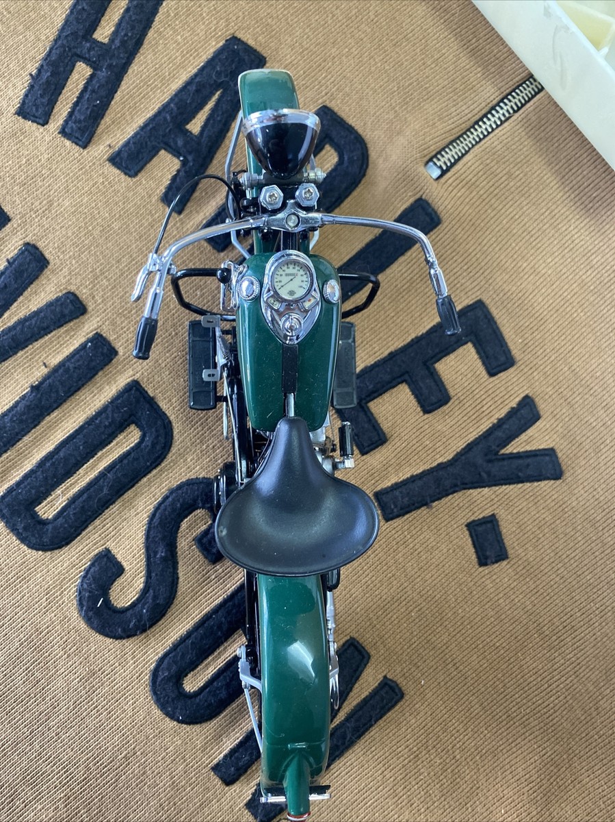 1936 Harley-Davidson EL Knucklehead Motorcycle Franklin Mint 1936 Harley-Davidson EL Knucklehead Motorcycle Franklin Mint
