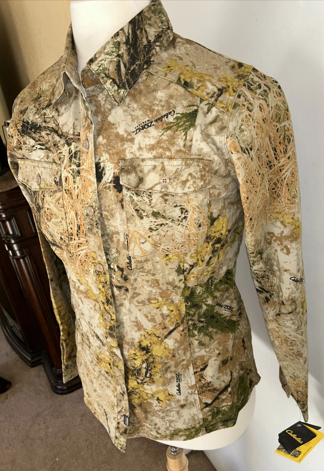 NWT Cabela's Zonz Western Long Sleeve Button-Up Camo Hunting Shirt Women’s SZ M - Image 3 of 4