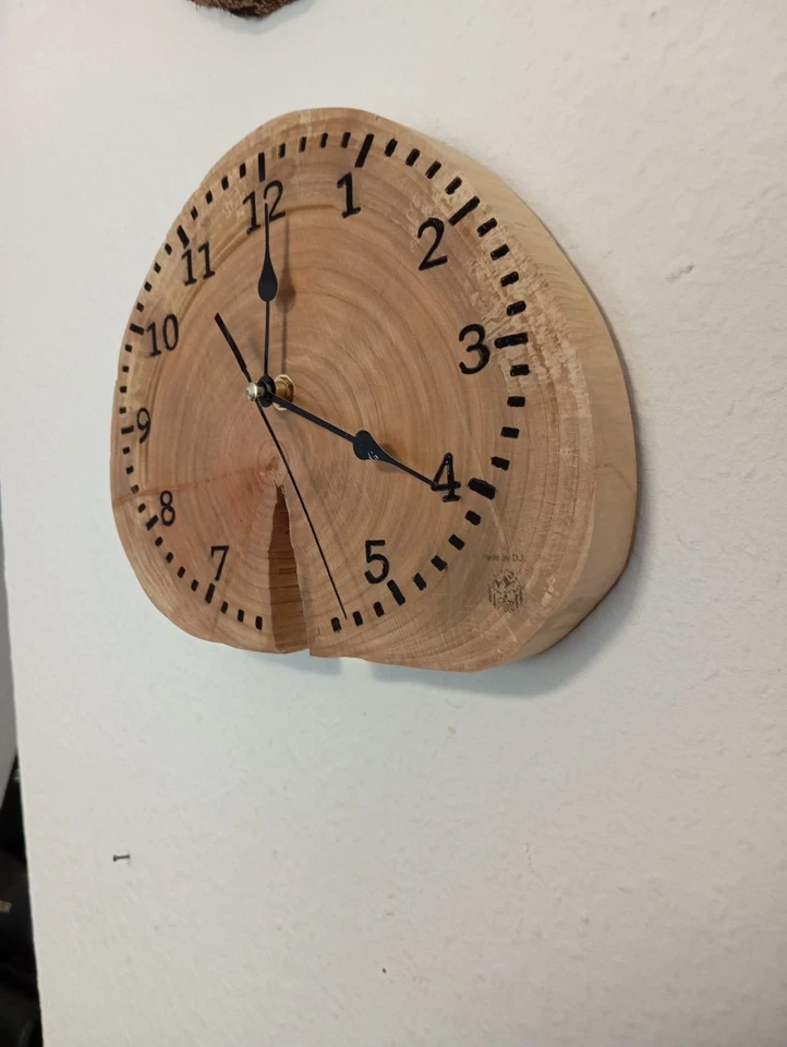 Wanduhr Kirsche Baumscheibe 29x23cm Handarbeit, Unikat mit lautlosem Quarzwerk ! - Bild 4 von 4