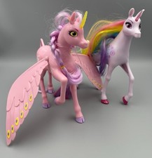 Mattel Mia and Me Einhorn Unicorn mit Fl&uuml;geln Rosa + Regenbogen Lila 21-22 cm