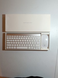 Apple Wireless Keyboard A1314 + Magic Mouse Bluetooth Set w/ Box Tested