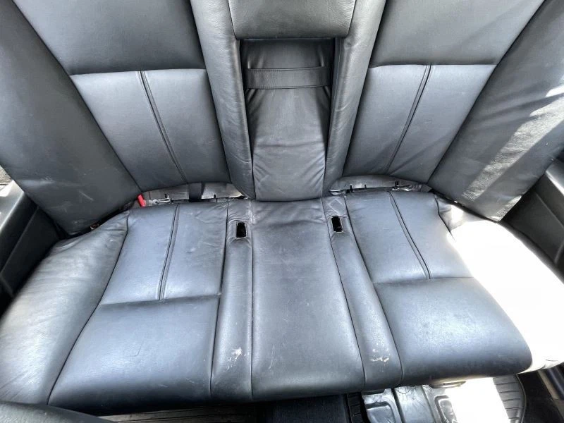 BMW 540i 1997-2003 segundo asiento trasero cuero negro TC:PN6SW 100K 55416 Foto 3 de 4