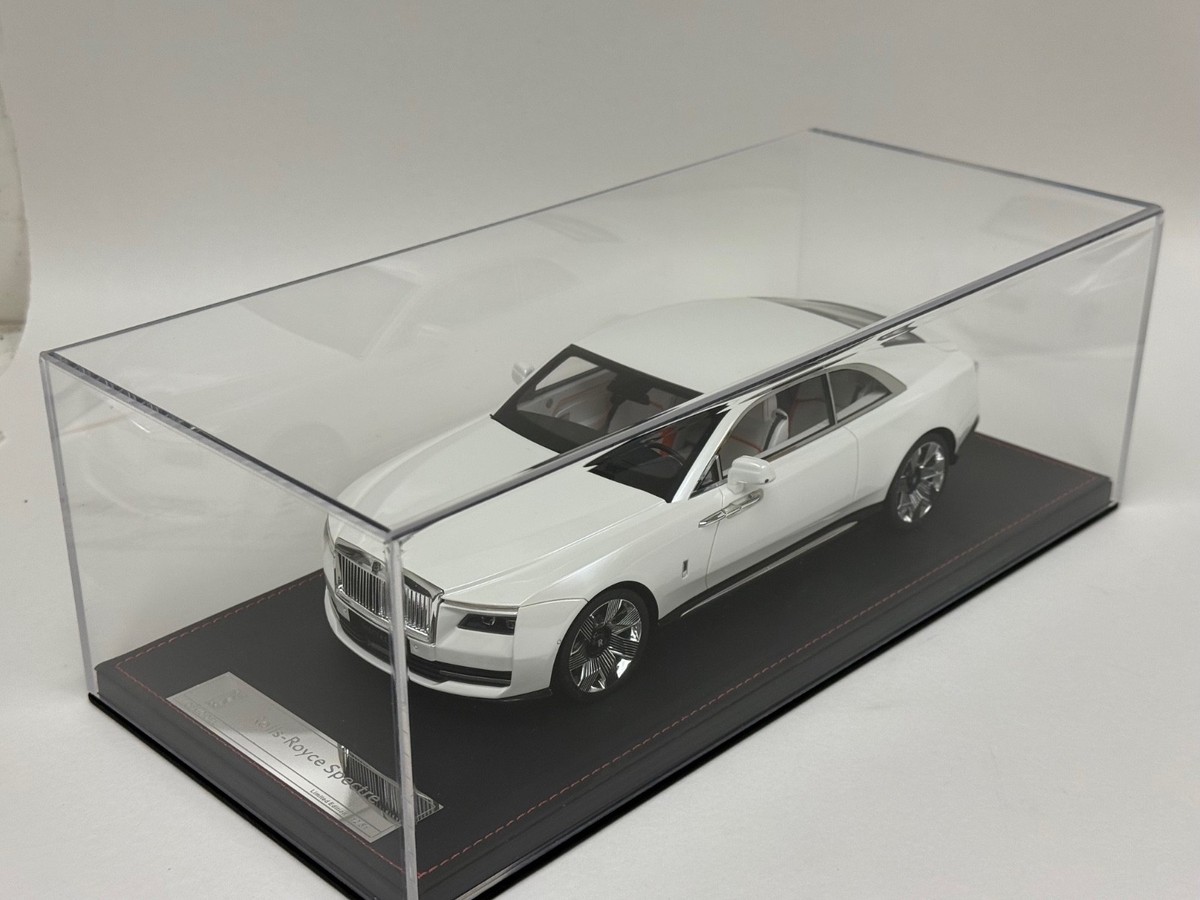 特価 1/18 ロールスロイス ゴースト Rolls-Royce Ghost 白 1/18 DF Rolls Royce Spectre in White limited 51 pieces on a black