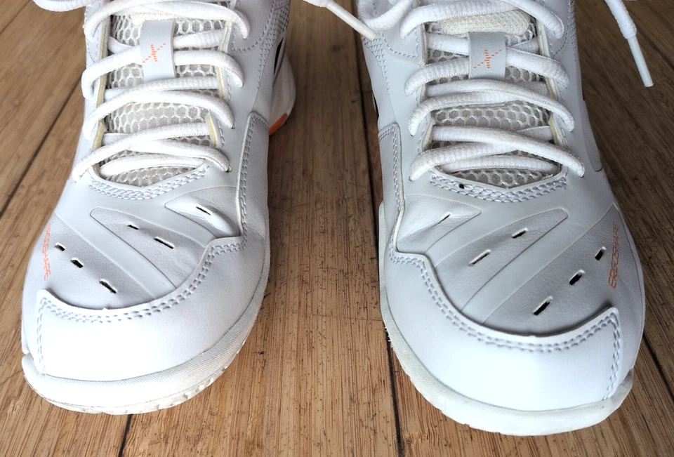 Zapato de bádminton YONEX Power Cushion 65 X3 para cancha interior (blanco/naranja) M 6,5, W 8 Foto 3 de 4