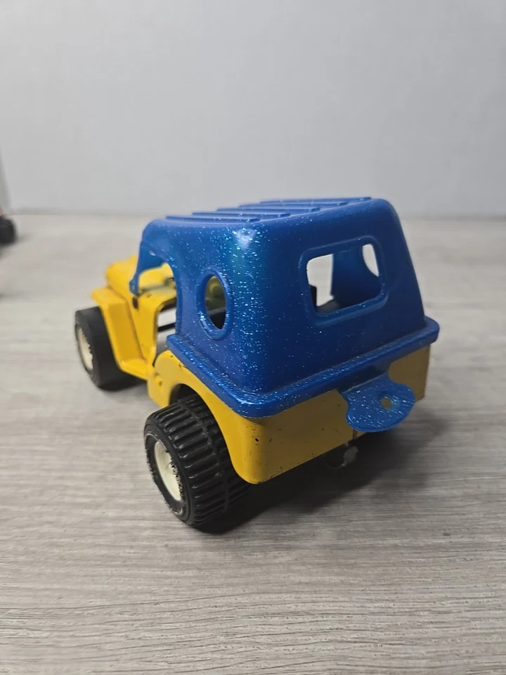 Vintage Tonka Jeep Honey Bucket Pressed Steel Toy Car Vehicle 1970  — 第 4/4 张图片