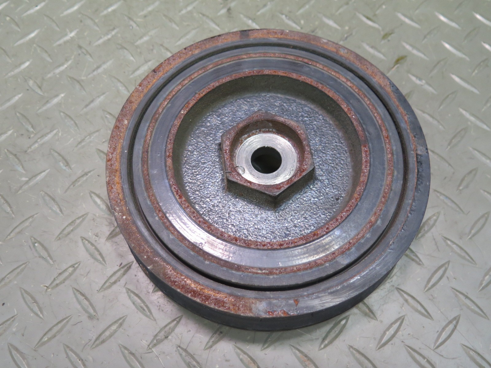 2006-2012 BENTLEY FLYING SPUR ENGINE MOTOR CRANKSHAFT PULLEY VIBRATION DAMPER