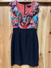 Tahari sleeveless dress multi color floral top navy bottom full zip size 2