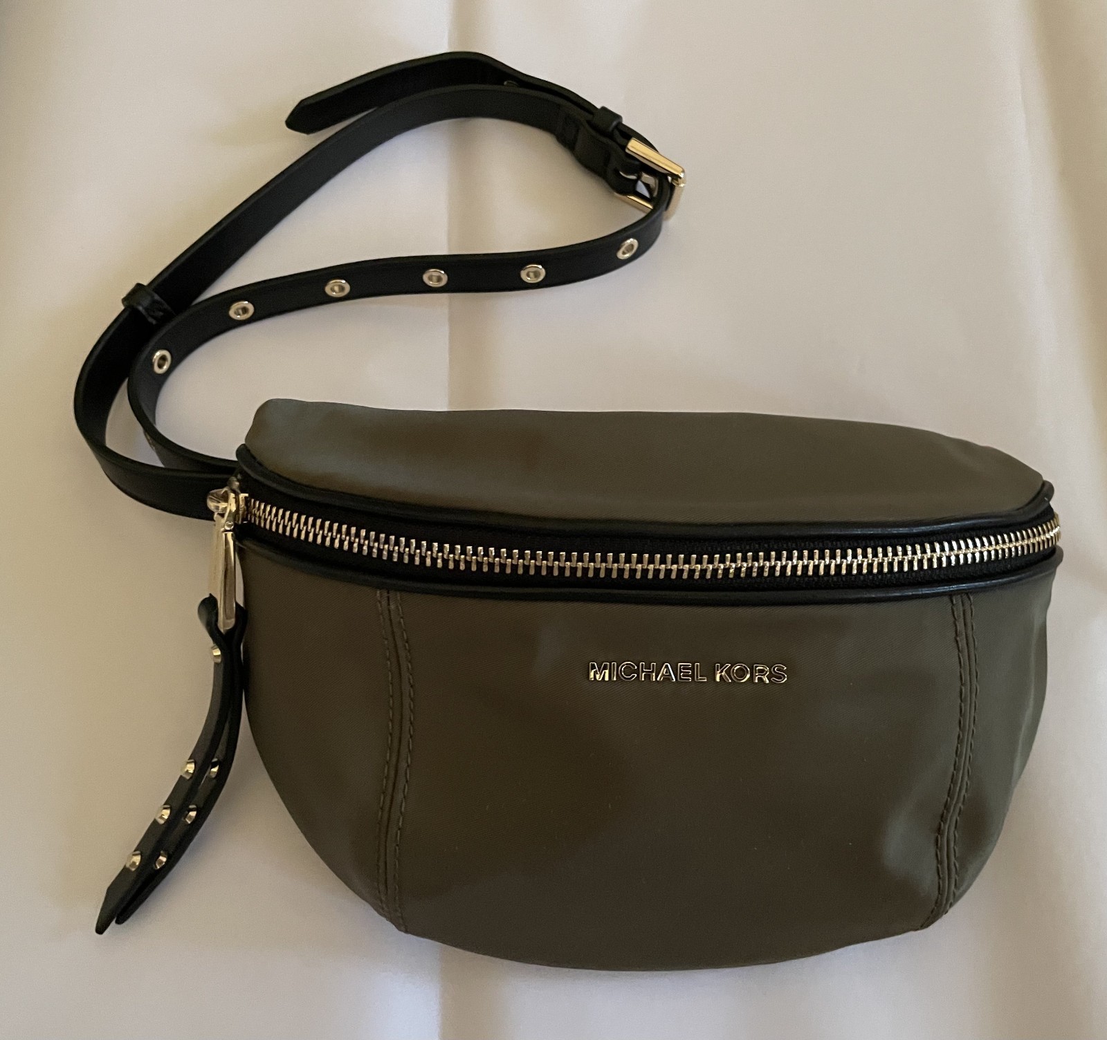 Michael Kors LEILA Small Nylon Belt Bag Fanny Pack Olive Green